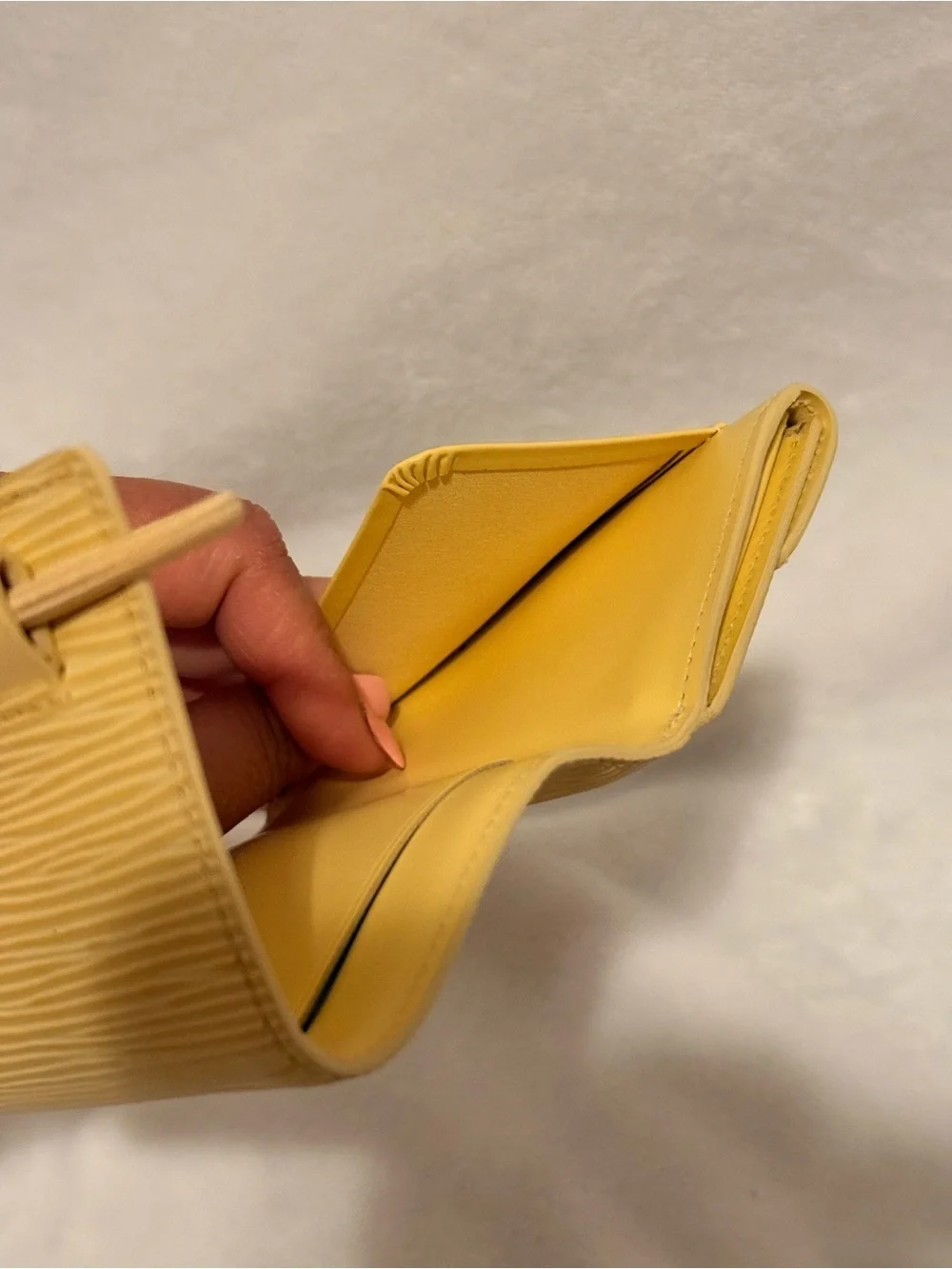 Vintage Louis Vuitton Portefeuille Elastique Wallet MI0060